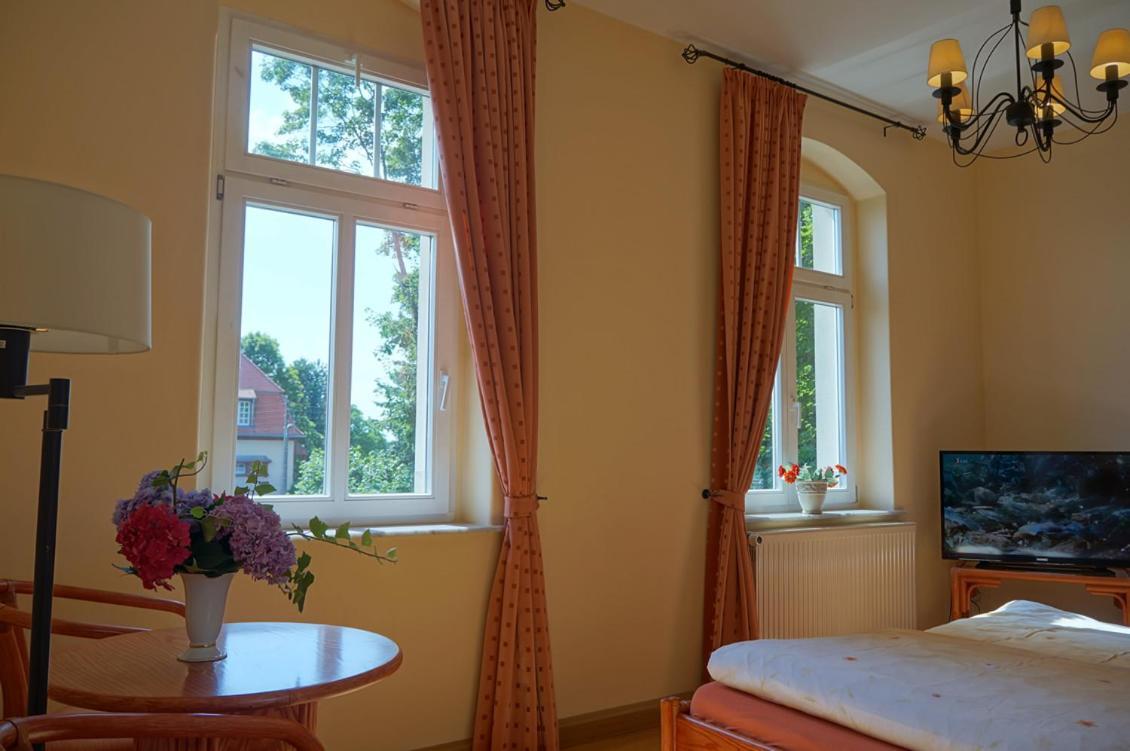 Hotel-Appartement-Villa Ulenburg Dresda Exterior foto